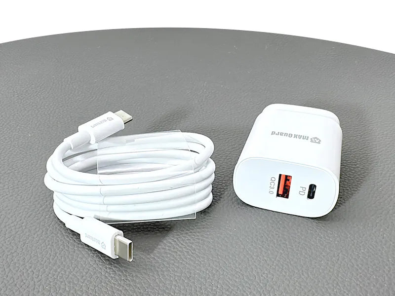 Maxguard PD 25W wall charger with Type-C to C combo WT25WAC/CC