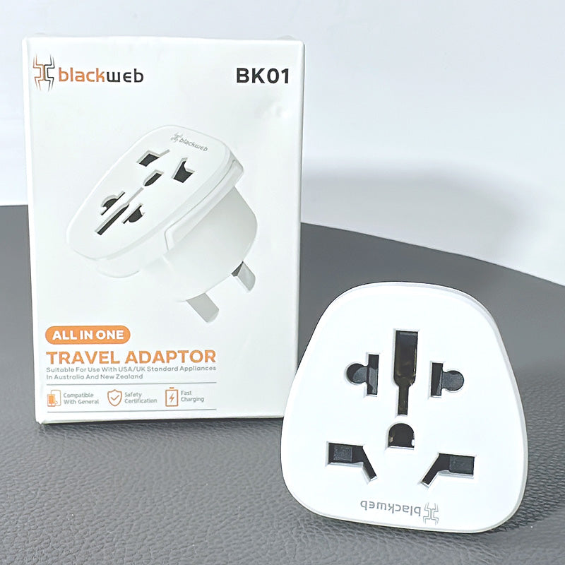 Blackweb All-in-One Travel Adapter BK01