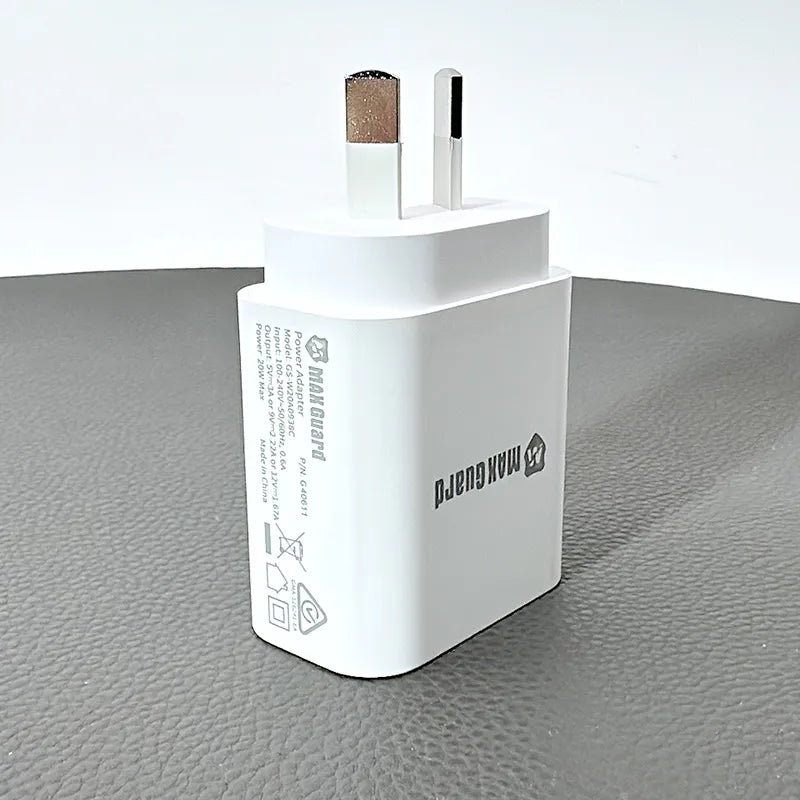 Maxguard PD 20W wall charger GSW20A0938C/GS20W0338