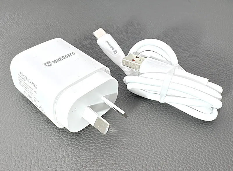 Maxguard 2.4A wall charger with USB-A to C combo KAC01T