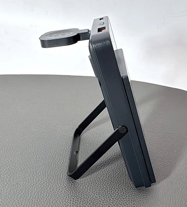 Maxguard 10000 mah MagFit 3 in 1 power bank MX660