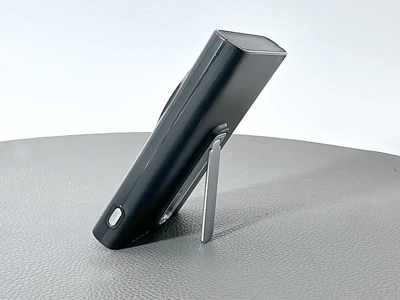 Maxguard PD 22.5W 6000 mah MagFit power bank MX620W