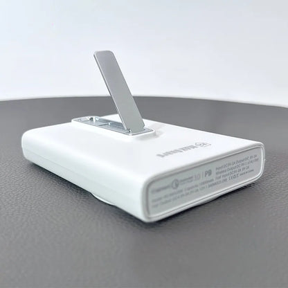 Maxguard PD 22.5W 10000 mah MagFit power bank  MX630W