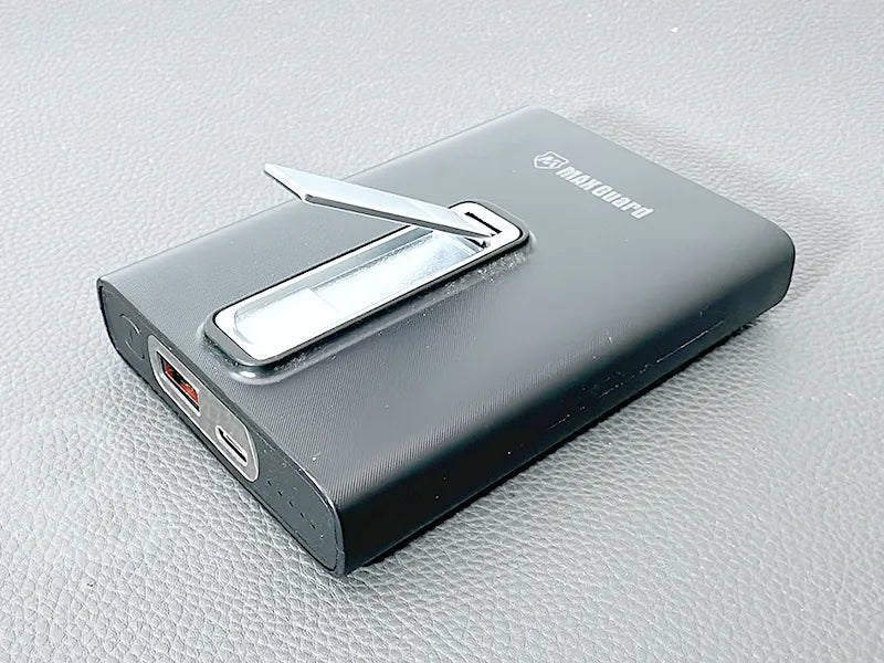 Maxguard PD 22.5W 10000 mah MagFit power bank  MX630W