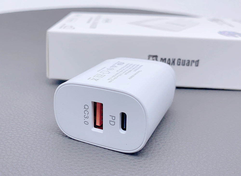 Maxguard PD 25W charger WT25WAC (support super fast changing)