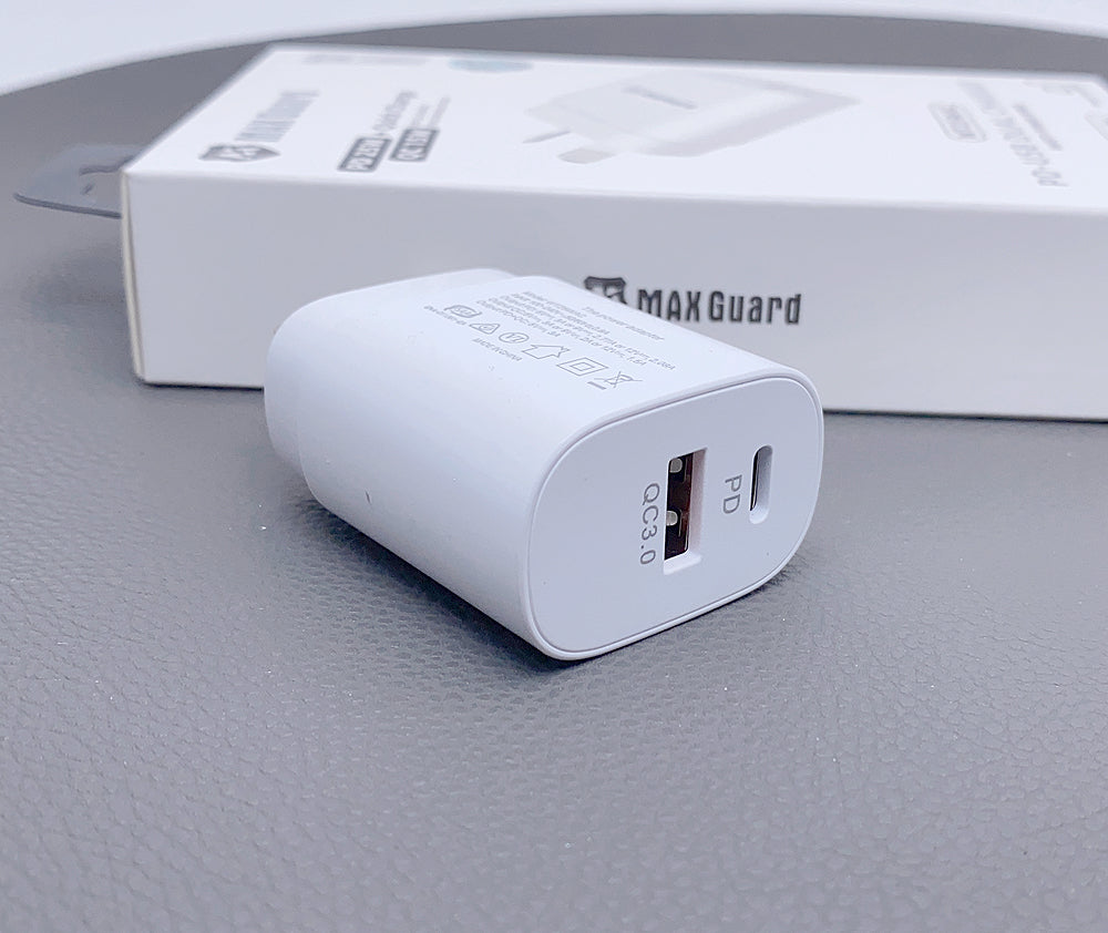 Maxguard PD 25W charger WT25WAC (support super fast changing)