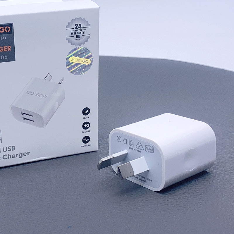 Mobigo 2.1A  wall charger GO306
