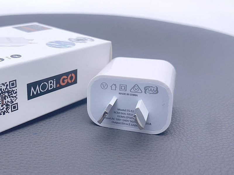 Mobigo 2.1A  wall charger GO306
