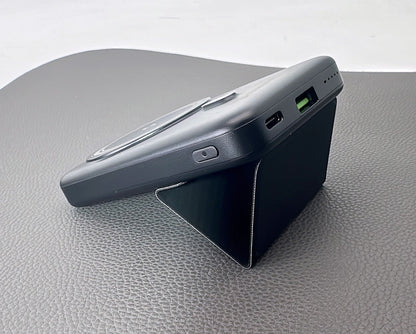 Maxguard PD 22.5W 10000 mah MagFit power bank MX610W
