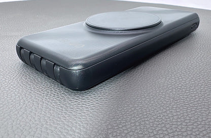 Mobigo 10000 mah MagFit power bank GO506